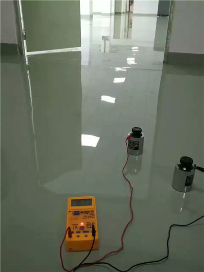 大理 防静电自流平检测